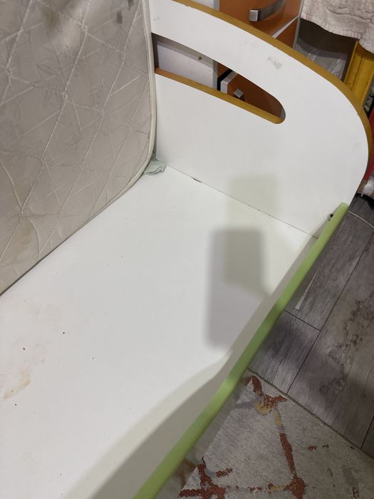 Продам кровать детскую