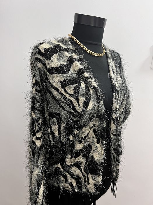 Blazer bluza alb negru cu franjuri paiete discrete