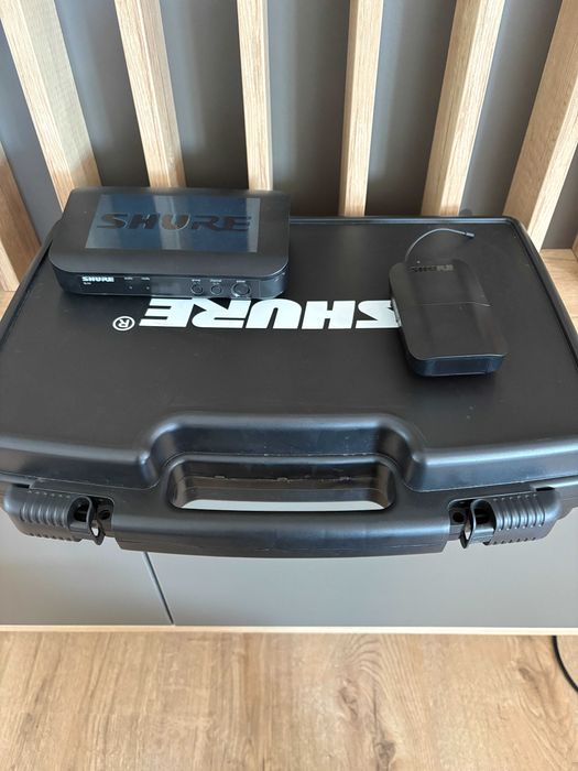 Vand sistem wireless Shure BLX 4