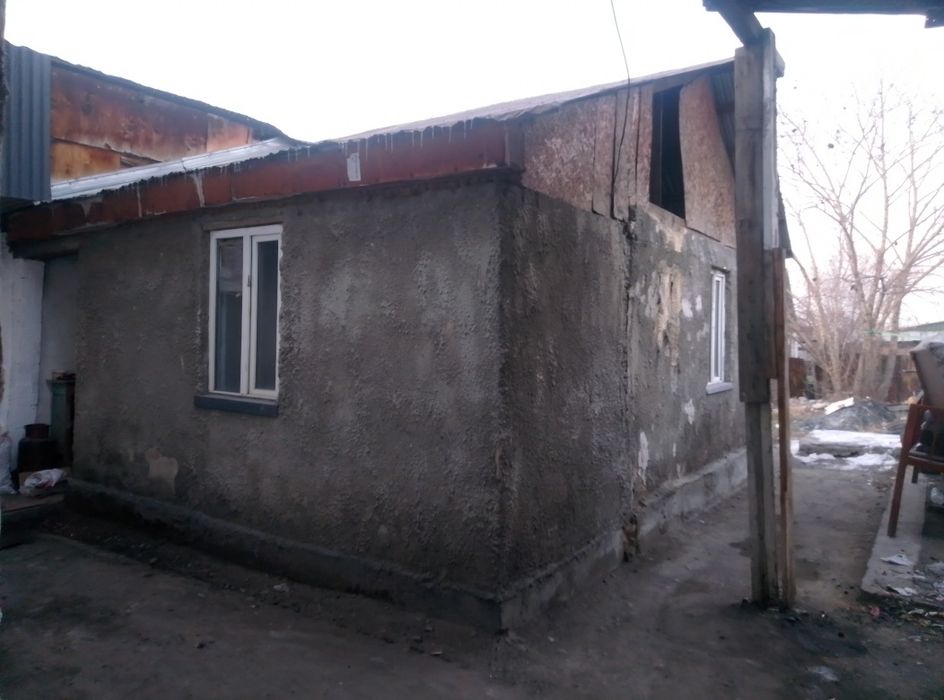 5 дачада үй сатылады