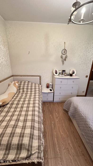 Продам трехкомнатную квартиру