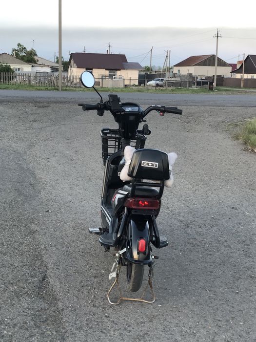 Продам skuter sk8
