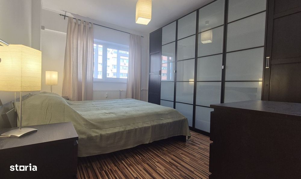 Mosilor - Eminescu, loc parcare, stradal