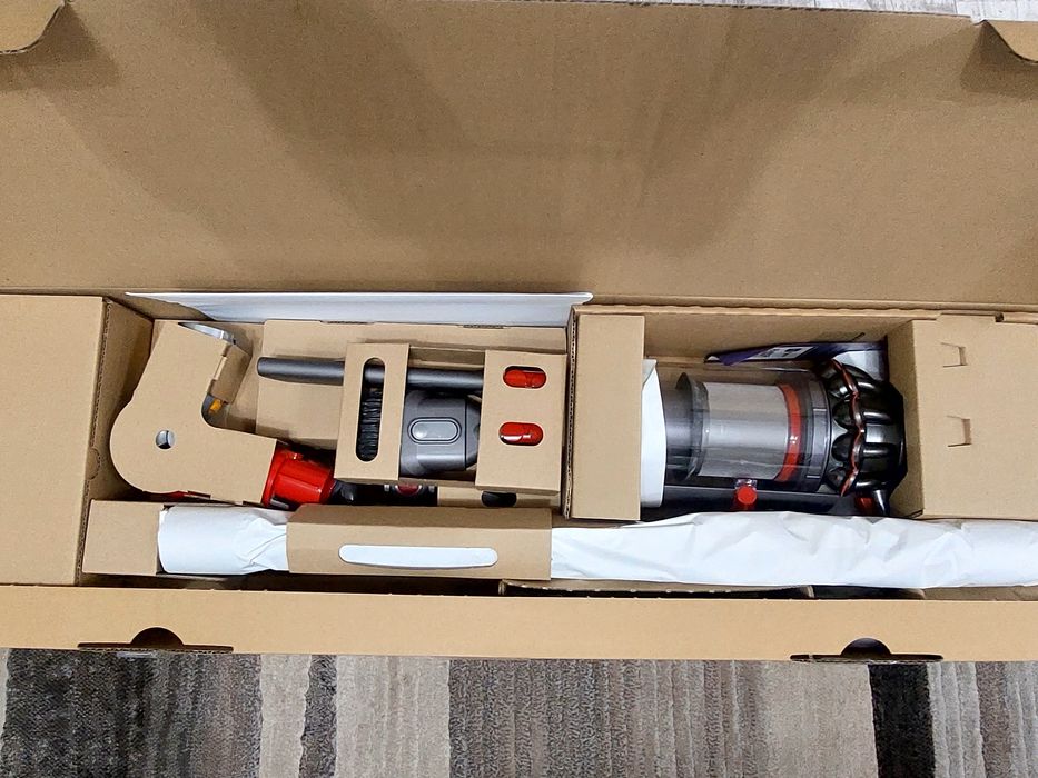 Dyson Cyclone V10 Total Clean