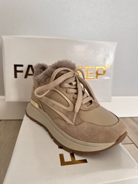 Зимние кроссовки