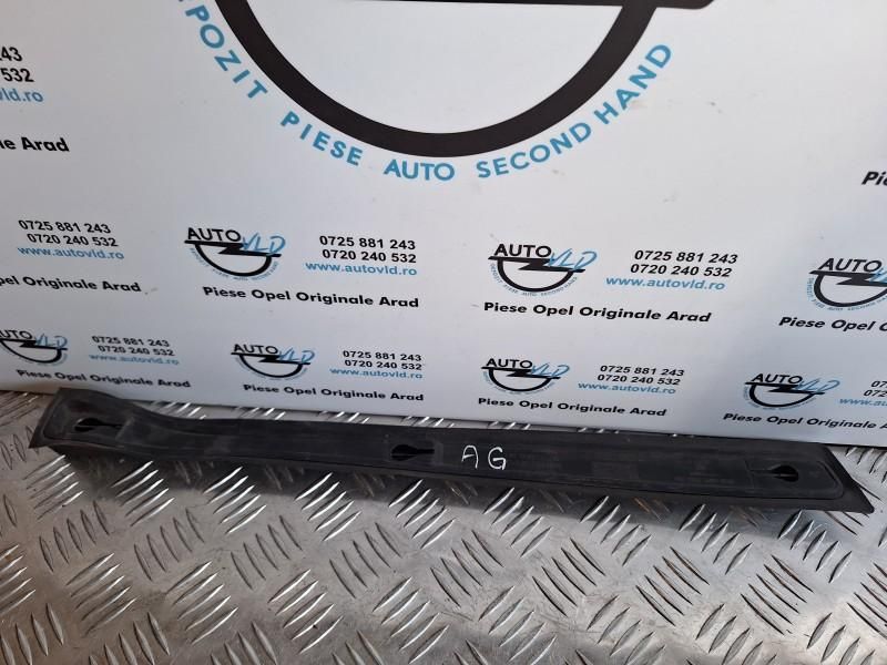 Cheder stalp dreapta fata Opel Astra G