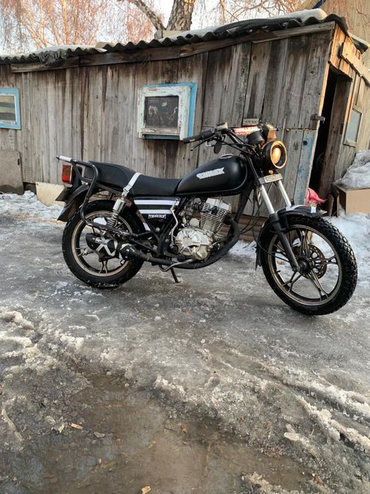 Продам мотоцикл Sonlink 200кубов