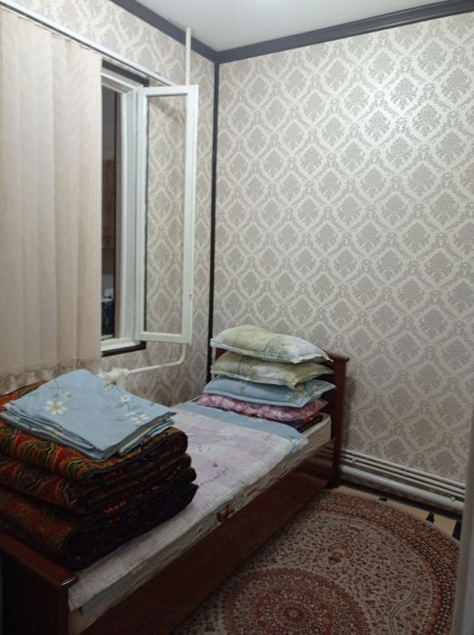 Продажа 1в2/1/4 на Юнусабад-8  2 хонали сотилади