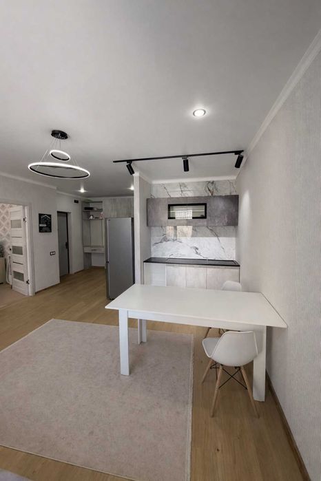 Продаётся 2-ком квартира