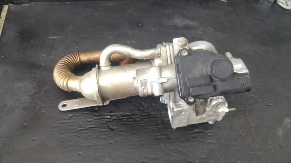 racitor gaze cu egr 1.5 dci k9k euro 4 renault clio 3 twingo   70036806