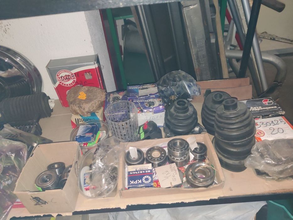 Авточасти за руски коли лада нива москвич е други