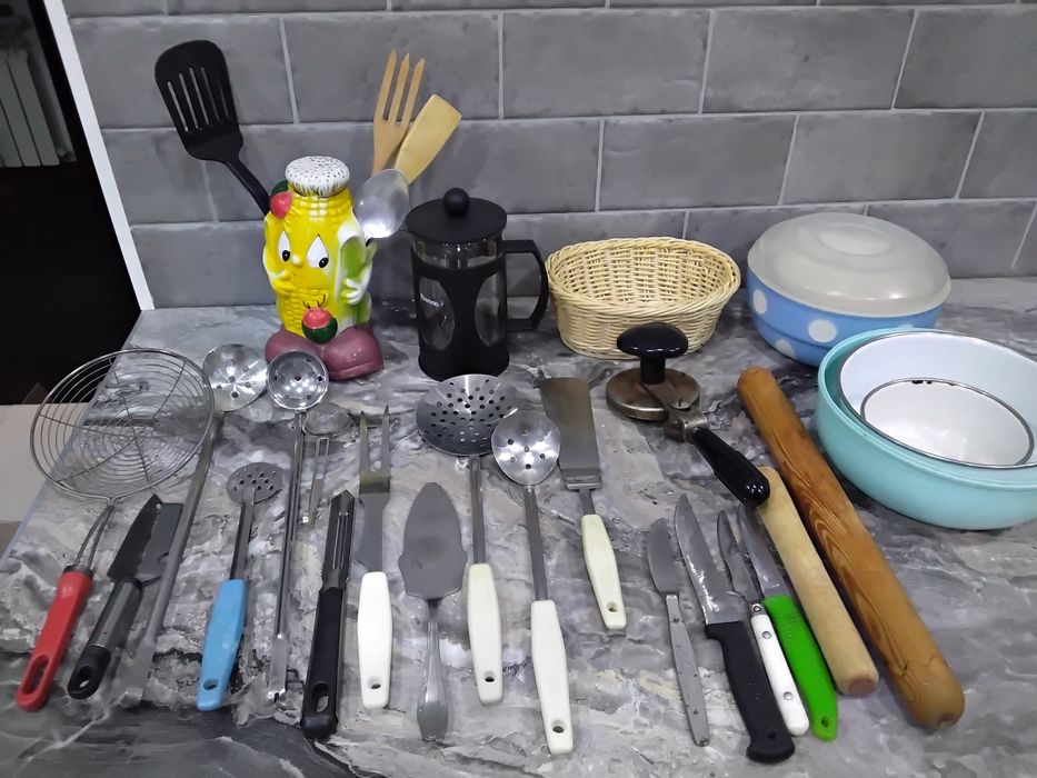 Продам рюмки др посуду