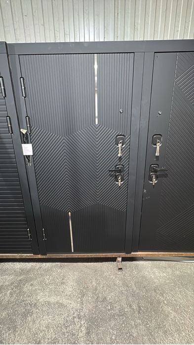 Двери межкомнатные и входные