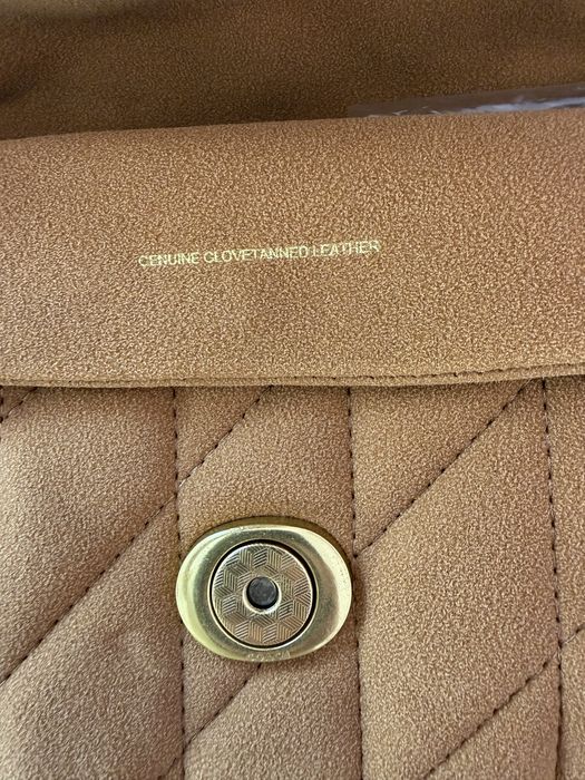 Кафява дамска чанта Coach
