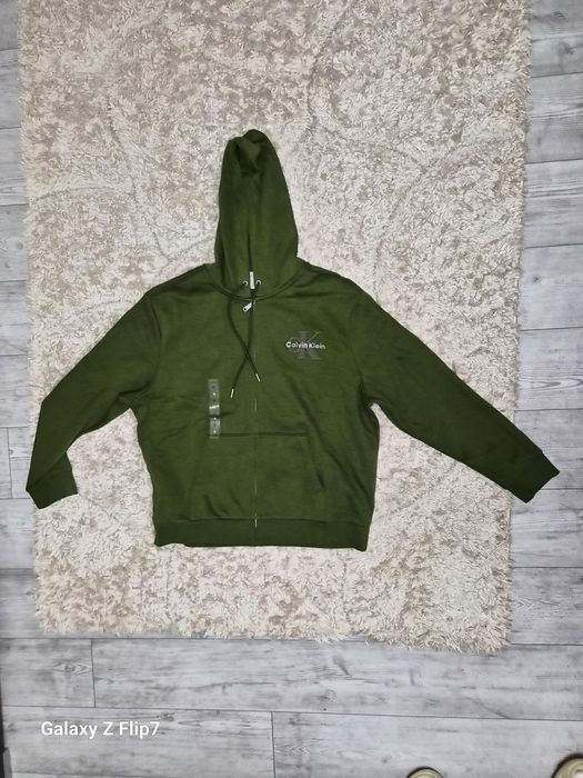 Hanorac Calvin Klein  mărimea XL