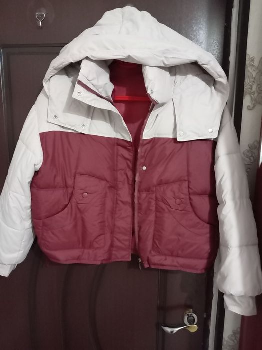 Куртки женские 52 размер