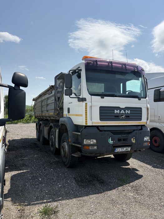 Autobasculanta MAN 8x4