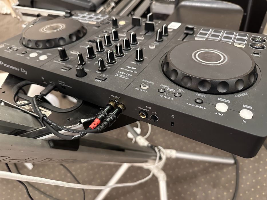 Consola dj Pioneer flx 4