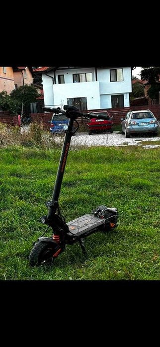 Продавам електрическа тротинетка KuKirin G2 Master