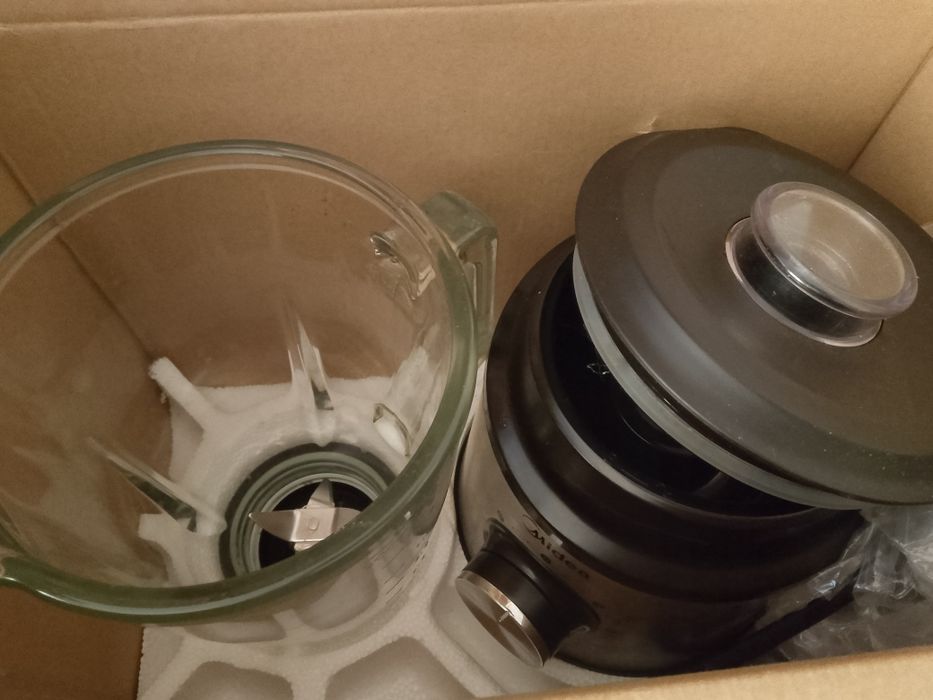 Блендер многофункциональный