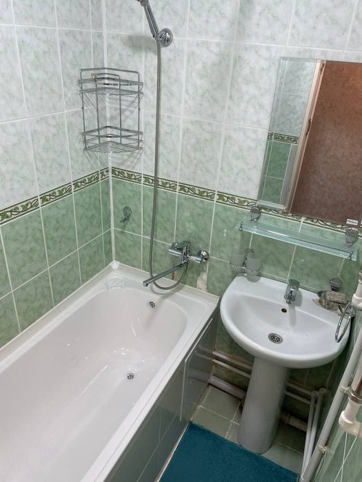 Сергели метро 2чи бекат якинида квартира арендага берилади