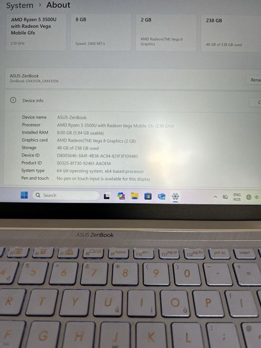Laptop ASUS ZenBook 14  Predare personală în GALAȚI