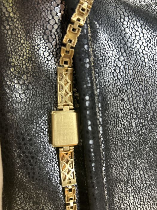 Часики женева 750