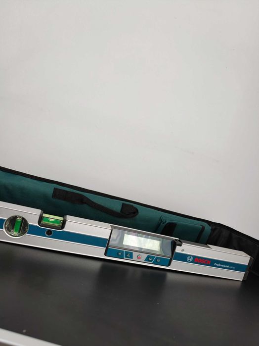 Clinometru Bosch GIM 60