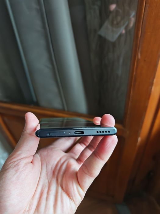 Honor 70 12/256 gb