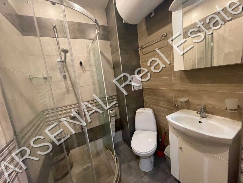 Тристаен апартамент под наем, Витоша