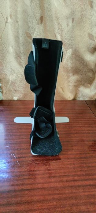 Продам ортез для голеностопа