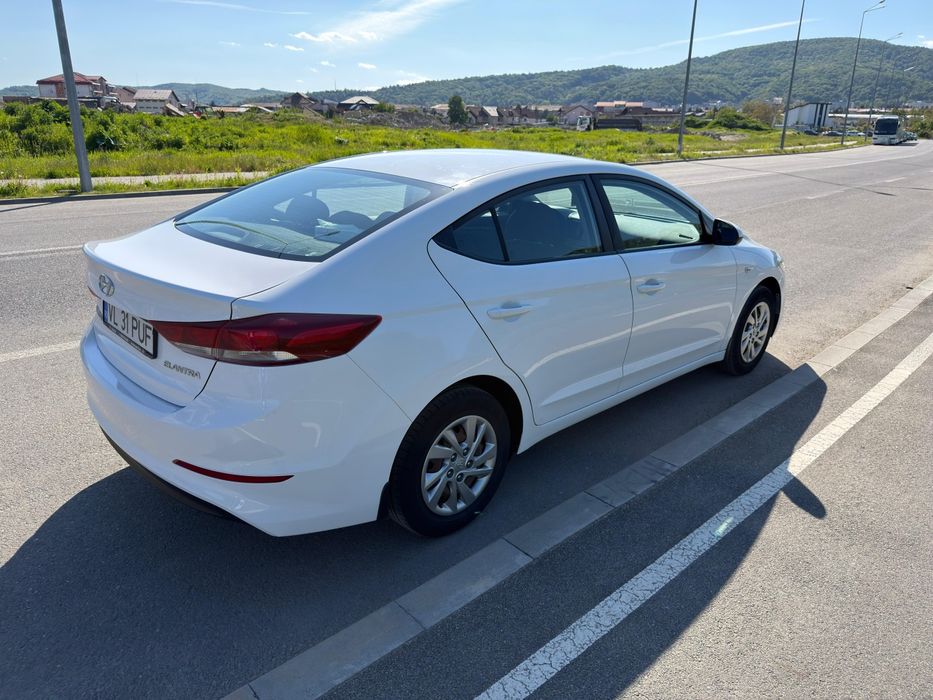 Hyundai Elantra 2018