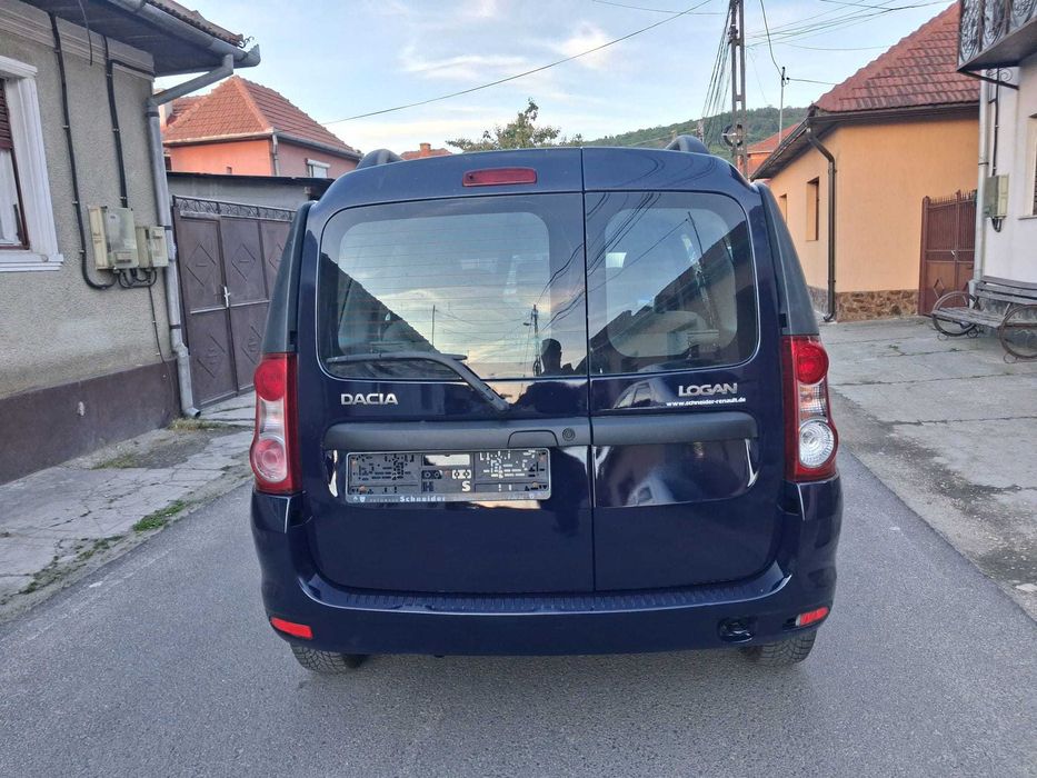 Dacia Logan Mcv 1,6 mpi an 2011 euro 5 recent adusa germania