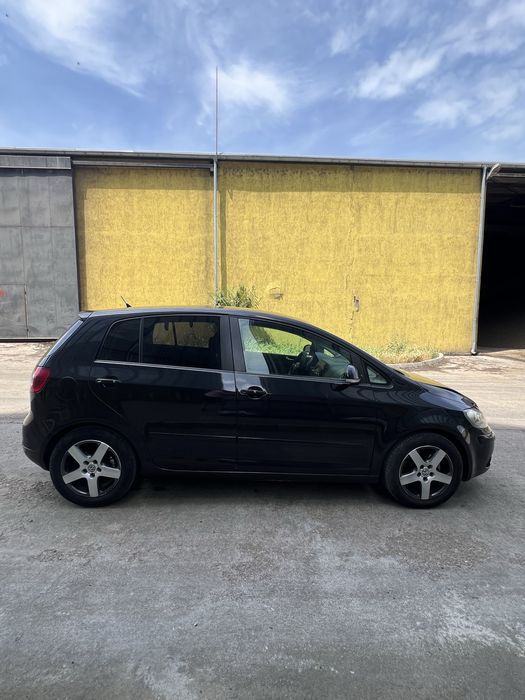 Golf 5 Plus 1.9 TDI 105к.с-2006 година