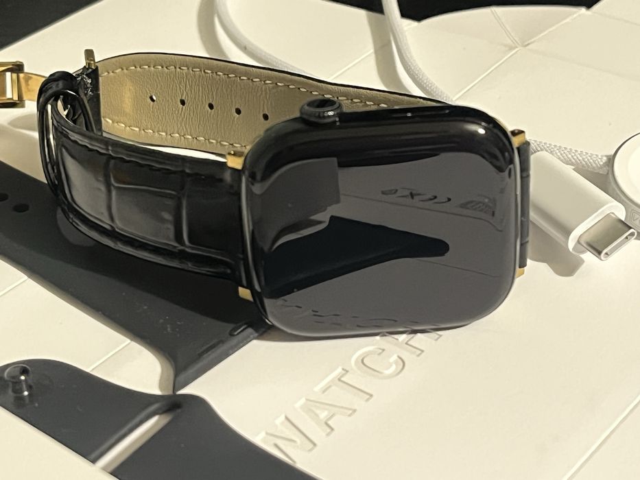 Apple Watch Series 10 46mm Jet Black Al SB M/L GPS