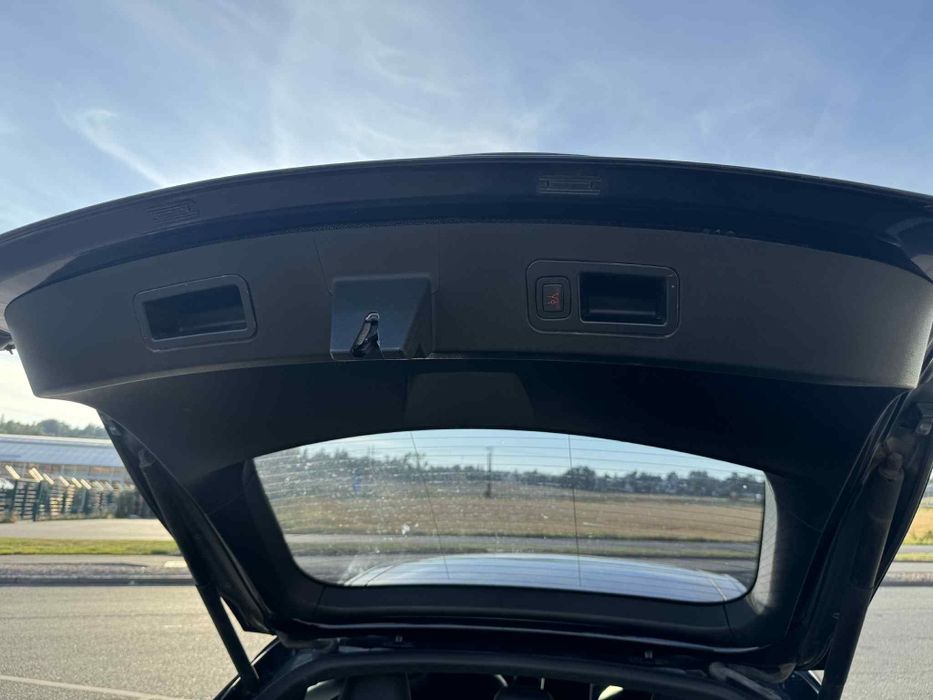 Tesla model S P90D 4x4! Free sypercharging