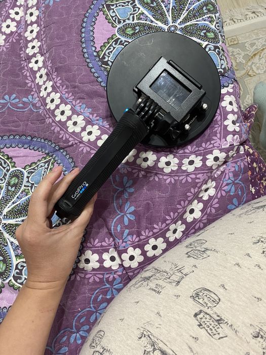 Продам экшн камеру GoPro 7 black