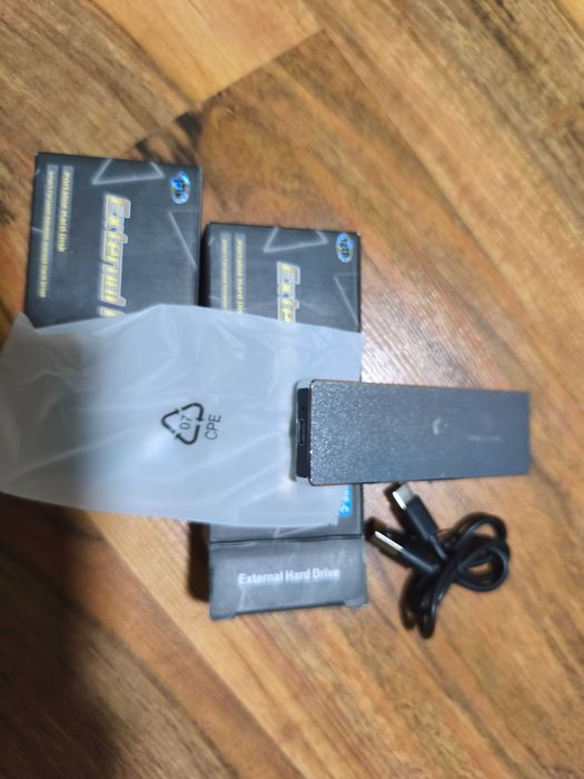 Нов, проверен 12TB преносим SSD външен твърд диск USB-C USB 3.1 ...