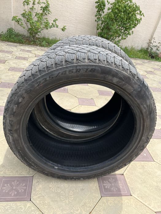 Шины R18    235-45