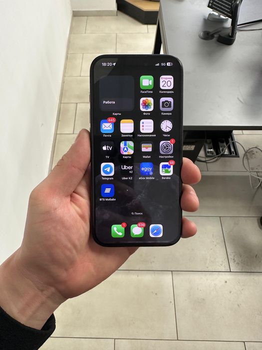 Продам Iphone 15 Pro