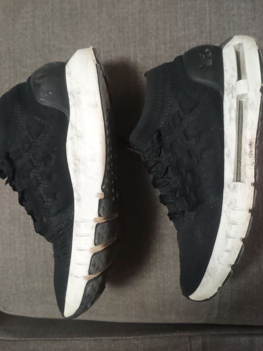 Adidasi under armour 41