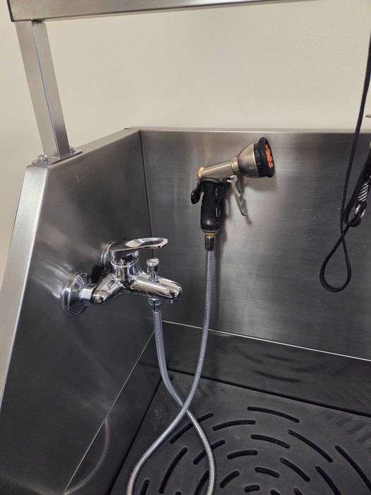 Вана за къпане на кучета (Груминг)