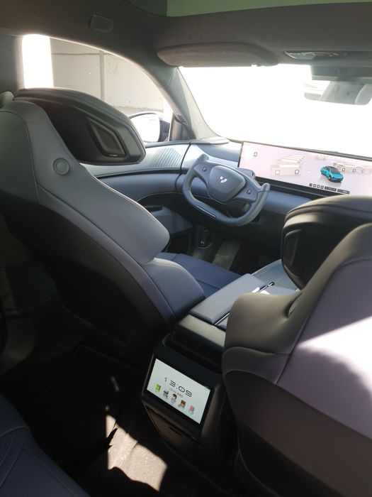 Geely Robo Jiyue 01. Elektro-Mobil