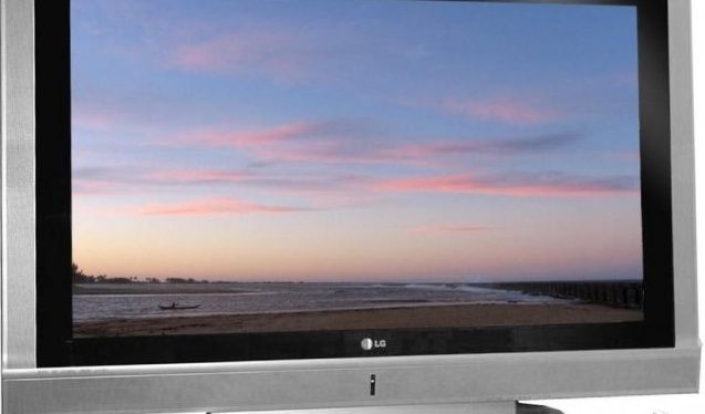 Телевизор LG plasma.42 инча
