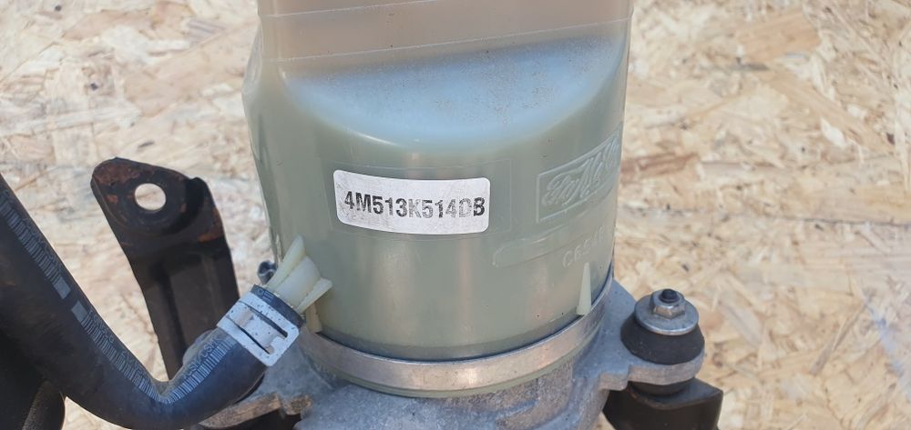 Pompă servodirectie Ford Kuga / Focus 2 / C-max 4M5113K514DB