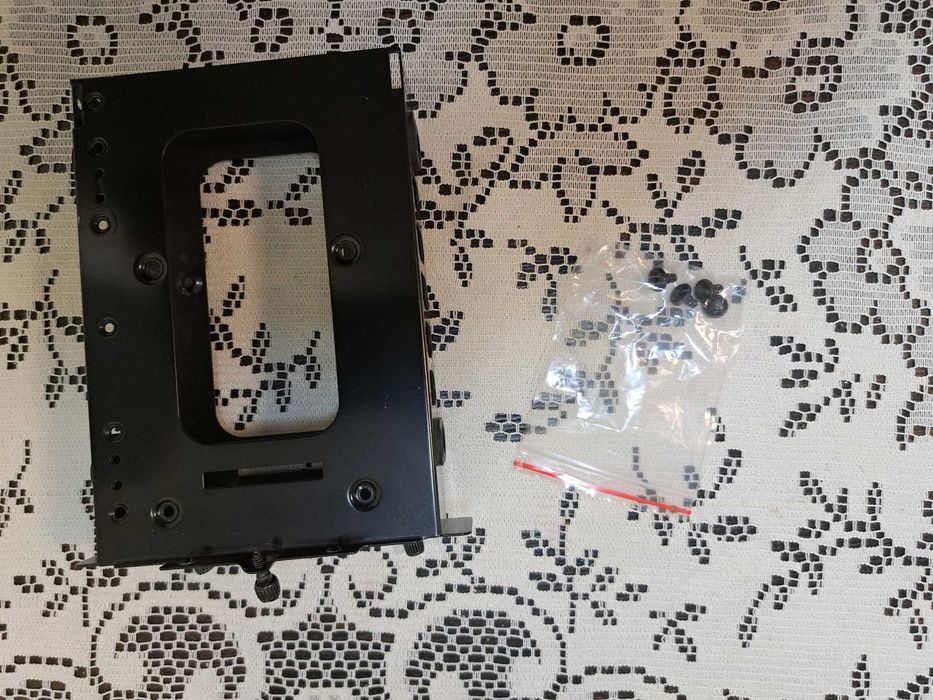 be quiet! HDD Cage Допълнителна скоба за HDD за кутиите на be quiet!