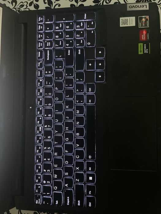 Leptop Lenovo Gaming