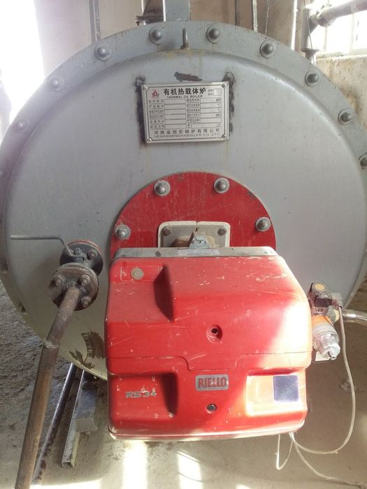 Пресс для производства ЛДСП и ЛМДФ 1830х2750 мм.