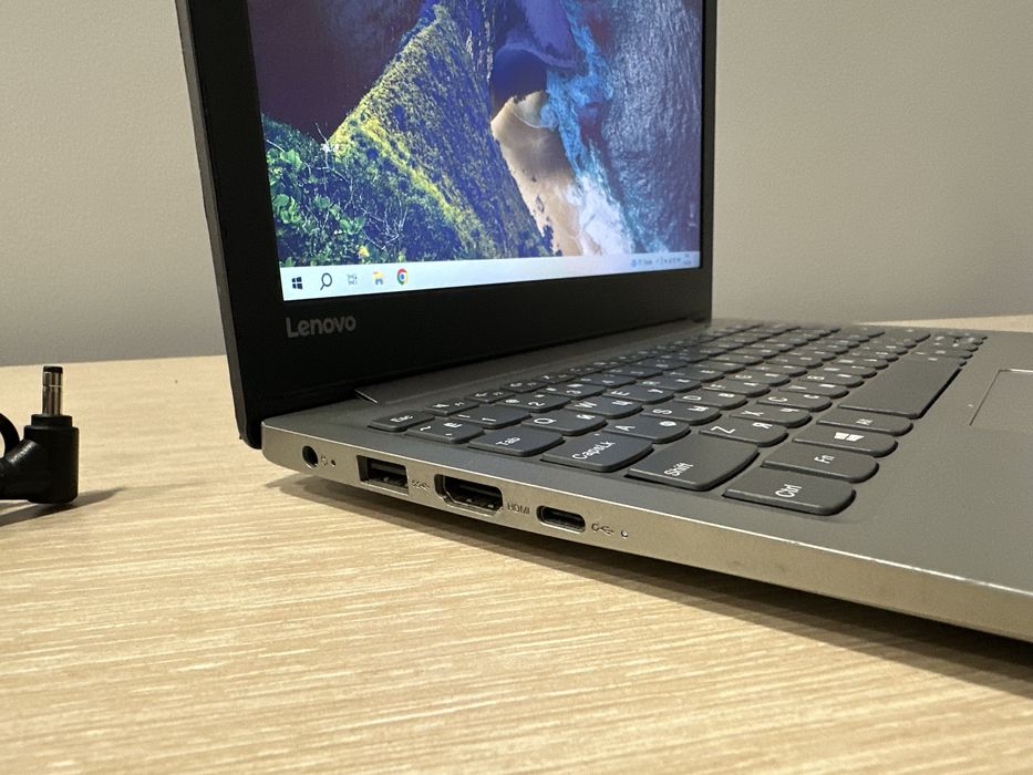 Ноутбук Lenovo