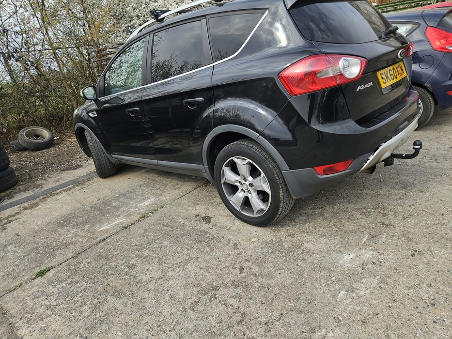 Dezmembrez Ford kuga 2.0 tdci 140cp 4x4 cutie automata/Manuala